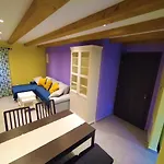 Apartment Luxury - Old Soul With A New Heart Cres