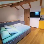Luxury - Old Soul With A New Heart Apartment