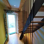 Luxury - Old Soul With A New Heart Apartment Cres