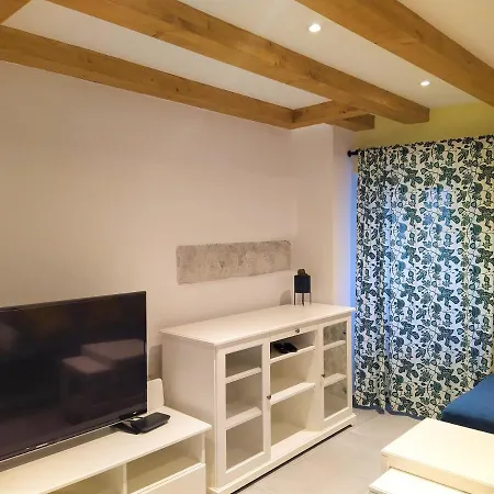 Luxury - Old Soul With A New Heart Apartment Cres